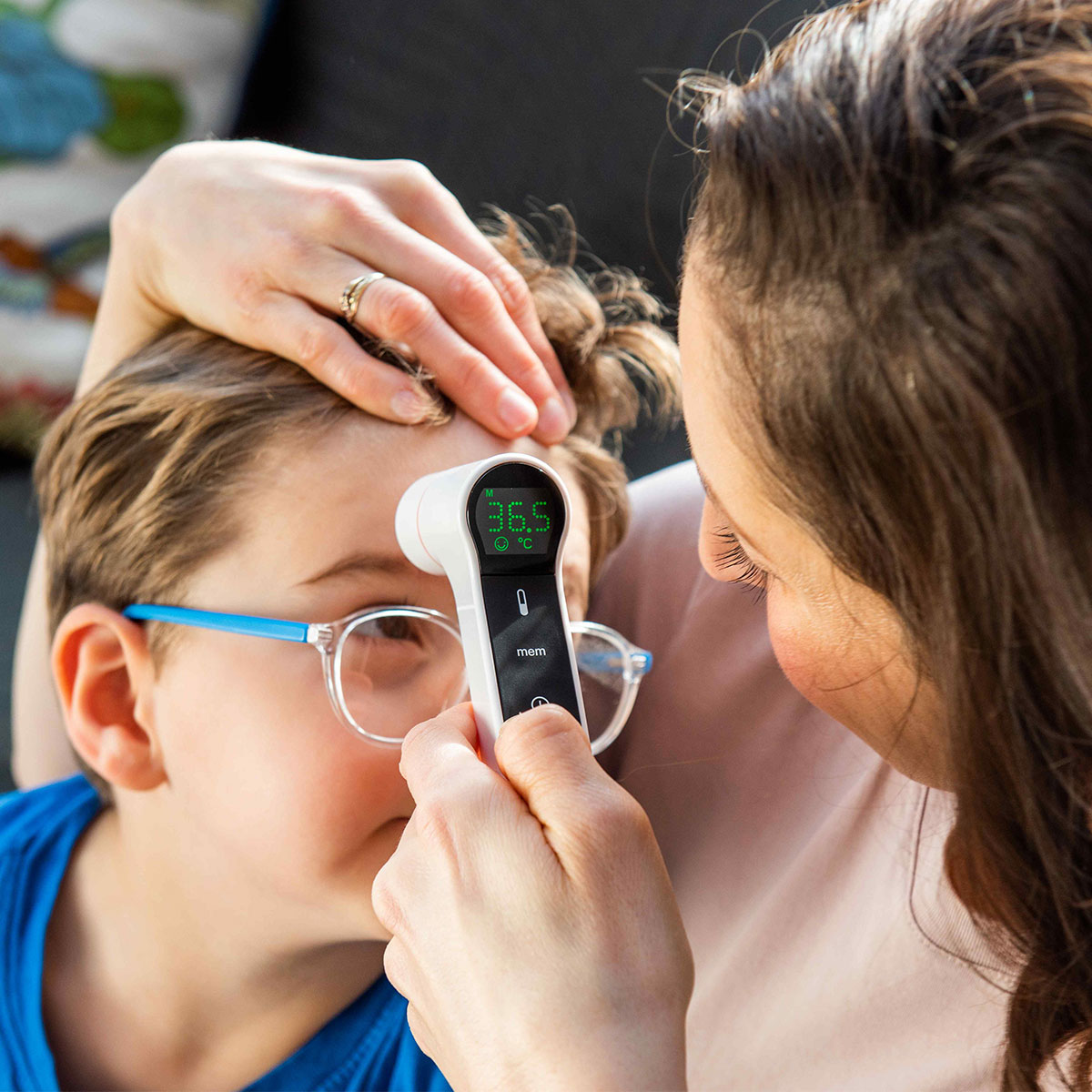 Kinetik Wellbeing Ear and Head Thermometer